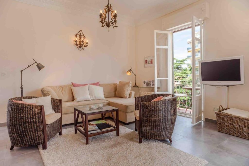 Appartement Charming Located In The Petit Juas - 500 M Palais Des Festivals