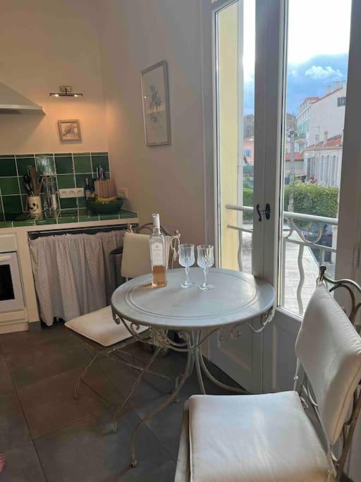 Appartement Charming Located In The Petit Juas - 500 M Palais Des Festivals *