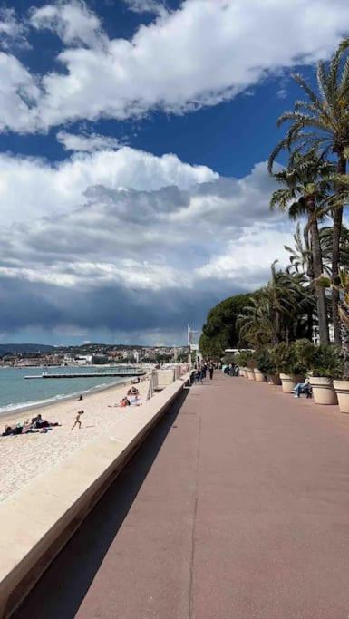 Charming Located In The Petit Juas - 500 M Palais Des Festivals Appartement *